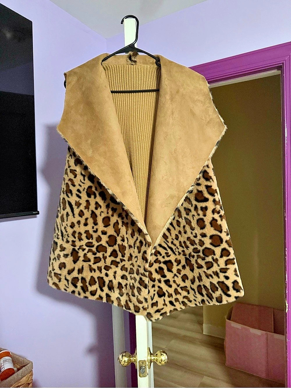 Women's Animal Print Vest in Brown